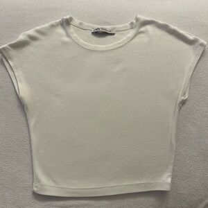 Zara Cream Crop T-Shirt Cap Sleeve Boxy Fit